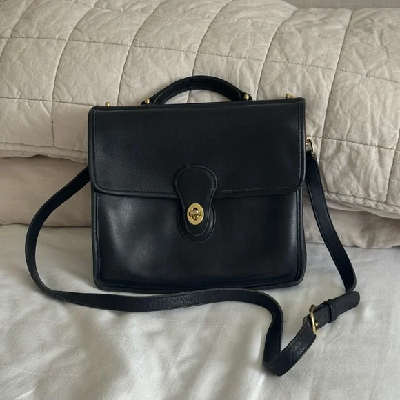 Vintage Coach Willis Bag - Picture 3 of 10